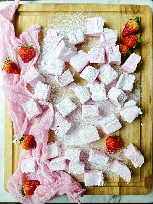 WHIP UP IRRESISTIBLE 2 INGREDIENT STRAWBERRY MARSHMALLOWS AT HOME