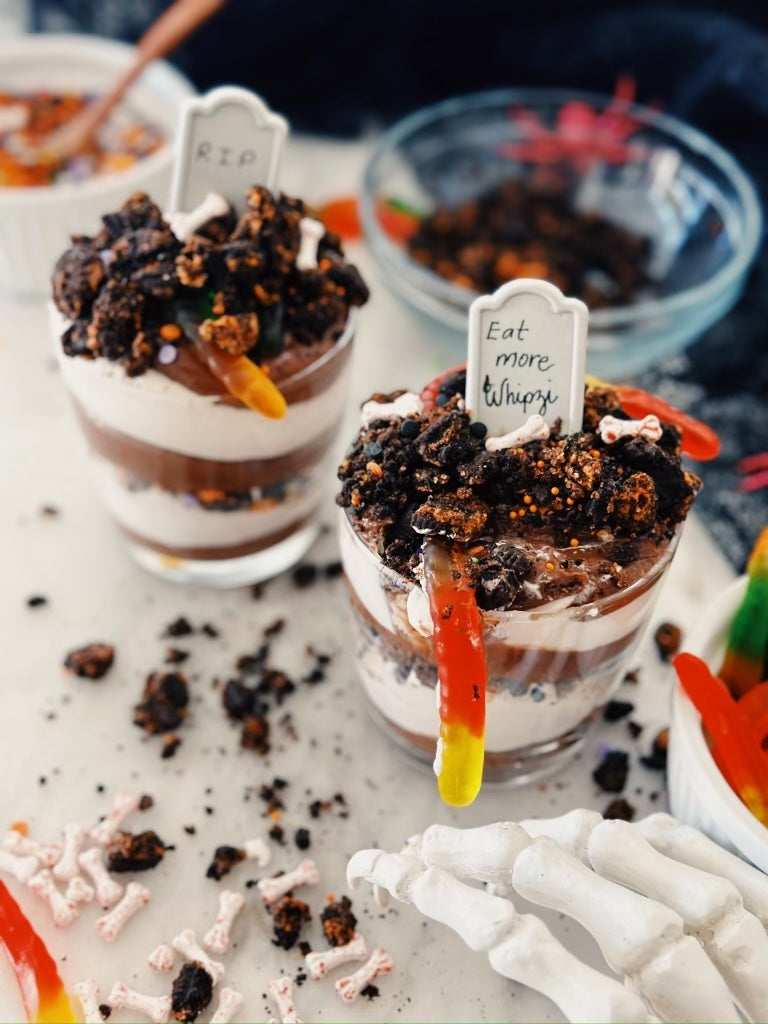 Whipzi dirt cups halloween pudding treats recipe easy enough to make in advance or day of 